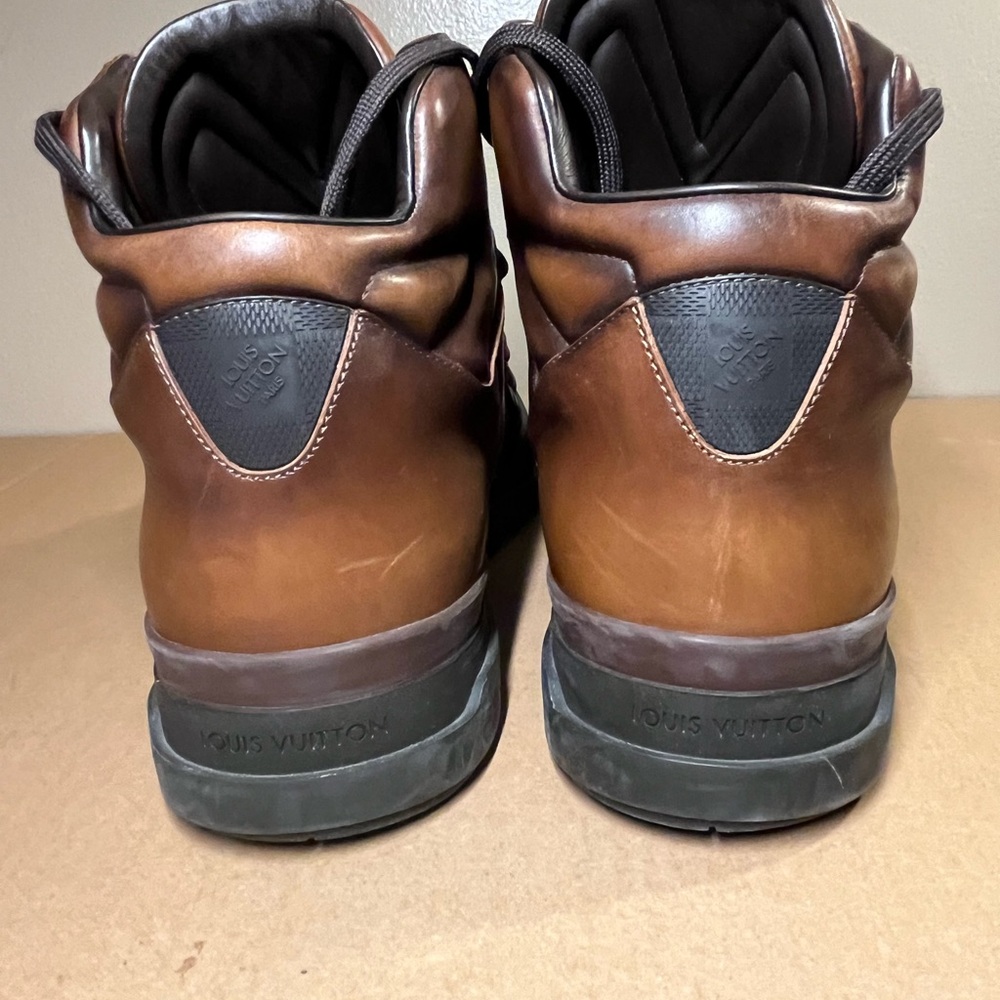 Authentic Louis Vuitton Men’s High Top Leather Sneakers size 12 - Picture 6 of 11